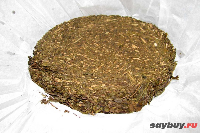 Тысячеляновый черный чай Хей Ча 2013 года - распакованный чай